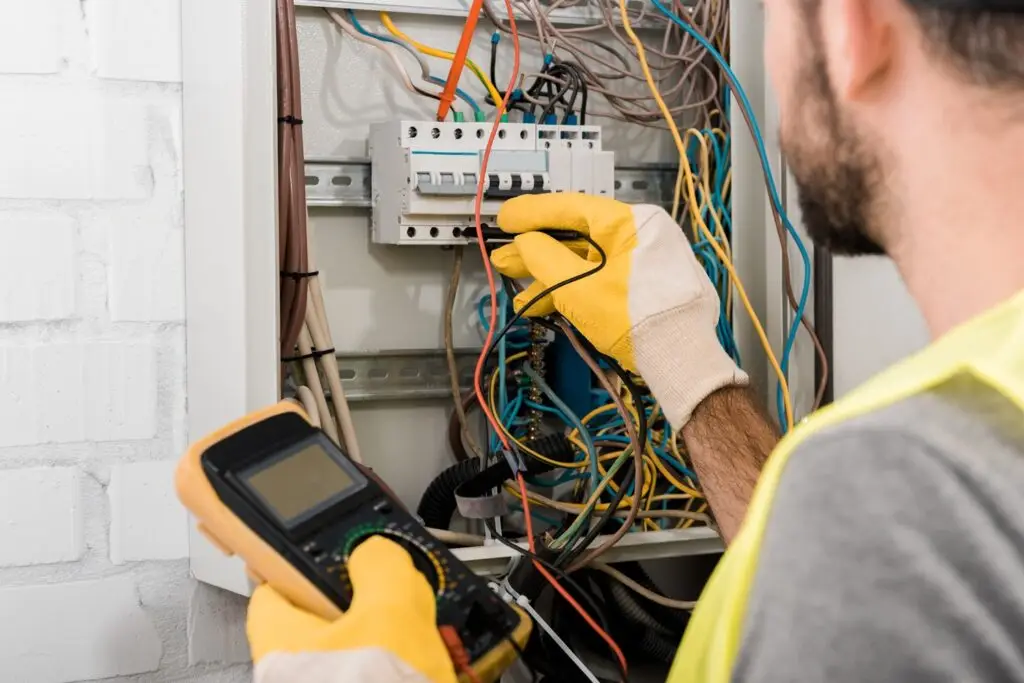 Elektrik ve Elektronik Arıza, Bakım ve Onarım Hizmetleri